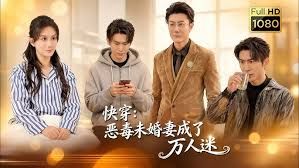 抄底短裙美女 破洞肉色丝袜黑色内裤 - 国产资源